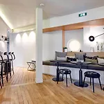 Tinah Paris, Réaumur - Montorgeuil