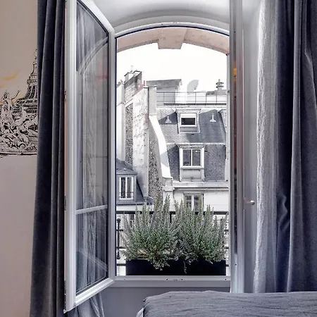 Tinah Paris, Réaumur - Montorgeuil 3* Parigi