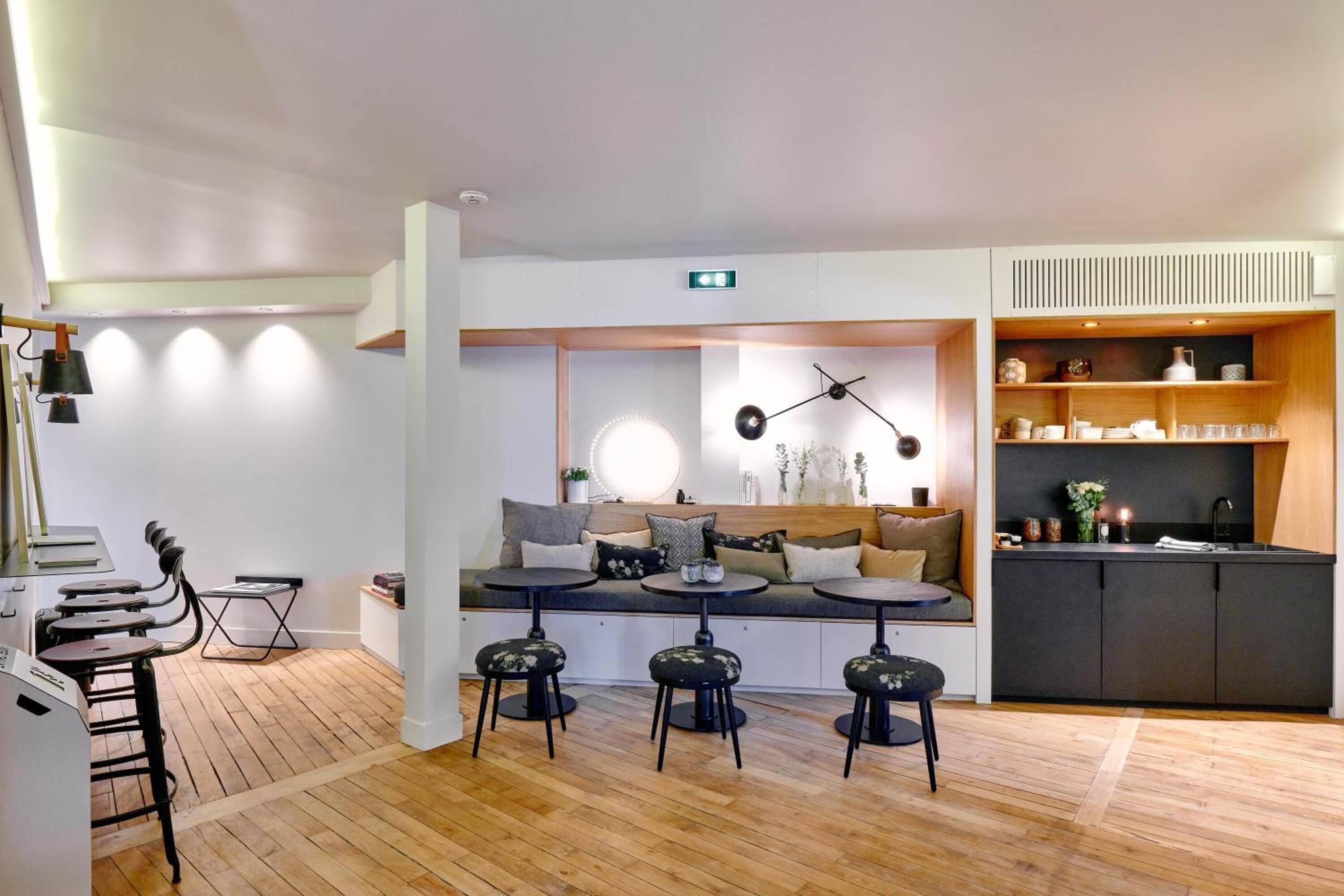 Tinah Paris, Reaumur - Montorgeuil Paris